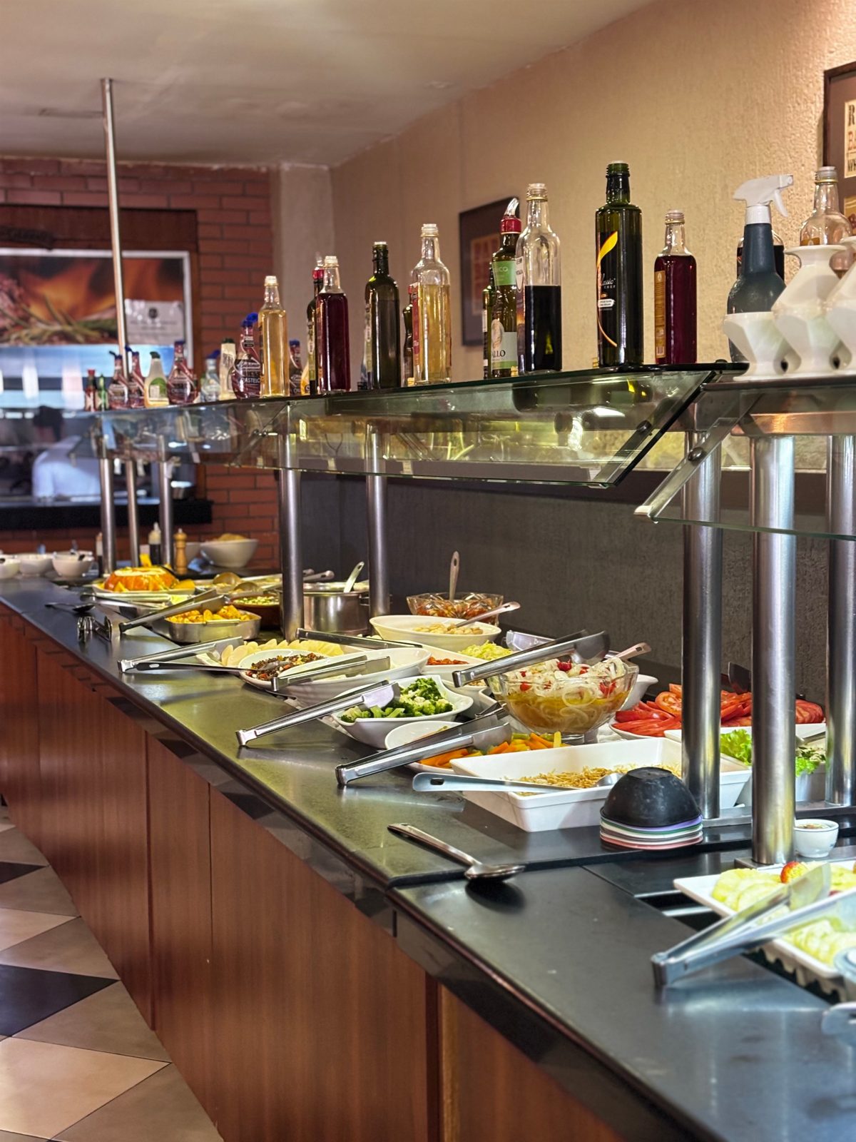 Buffet de saladas do Savana's